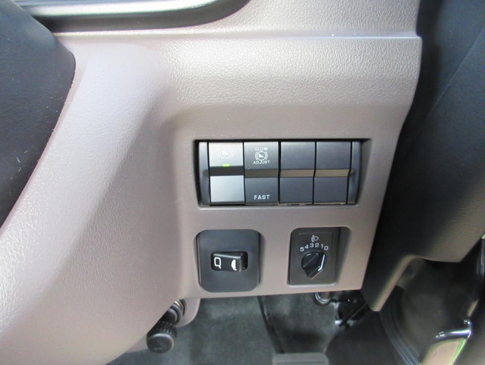 三菱 平ボデー・Wキャブ・シャーシ 小型 令和7年11月 2PGーFEB90 14枚目