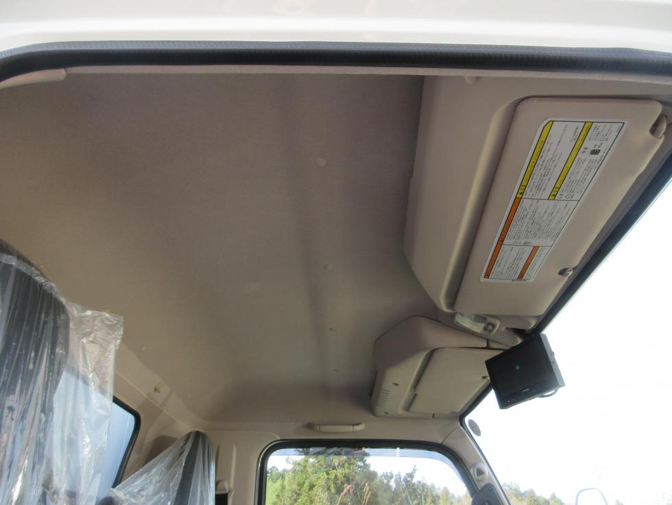 三菱 ウィング 小型 令和7年11月 2PGーFEB90 17枚目