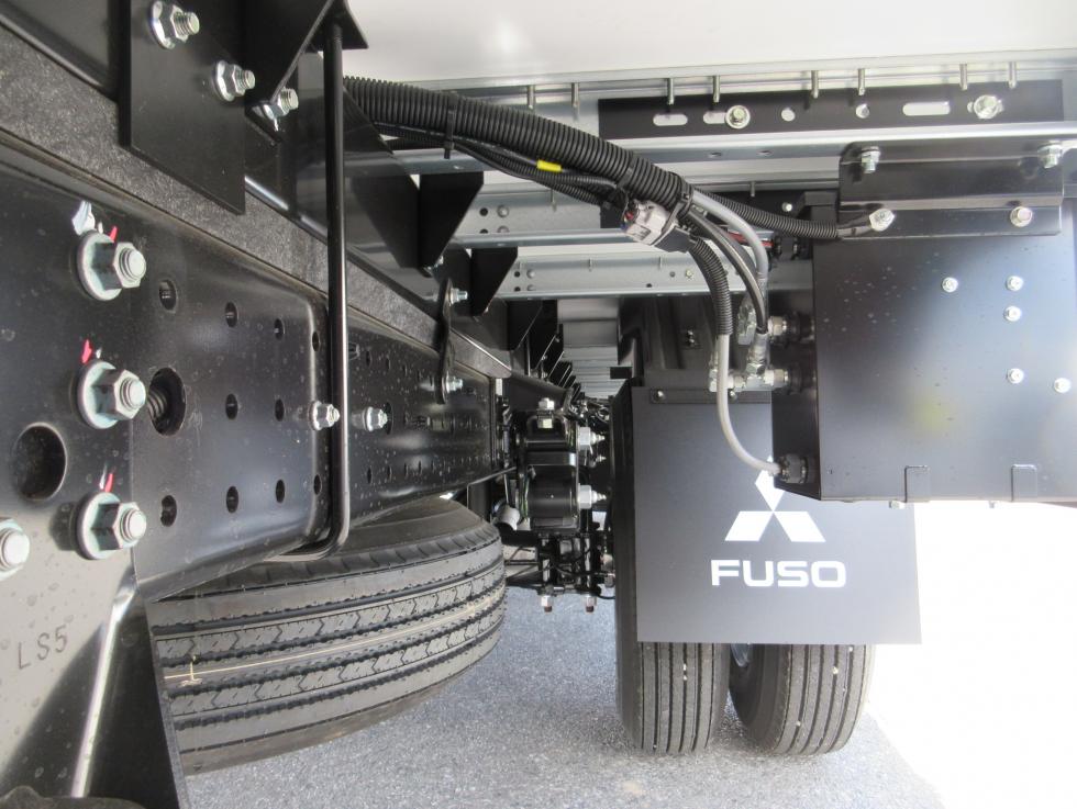 三菱 ウィング 小型 令和7年11月 2PGーFEB90 33枚目