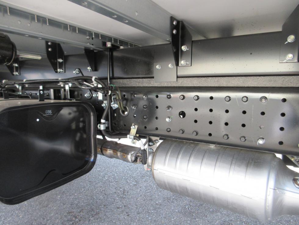 三菱 ウィング 小型 令和7年11月 2PGーFEB90 37枚目