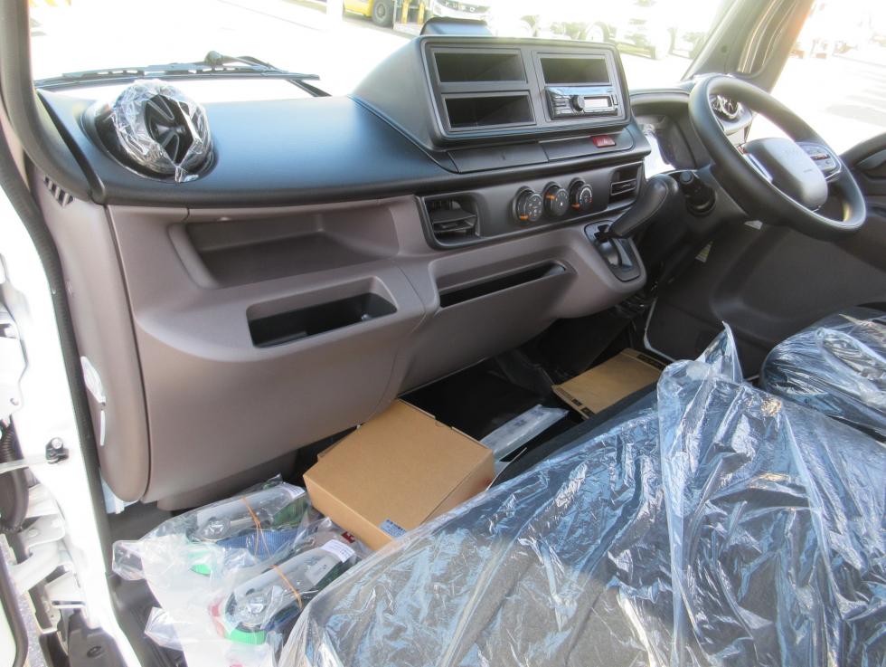 三菱 バン 小型 令和7年11月 2RGーFEAV0 20枚目