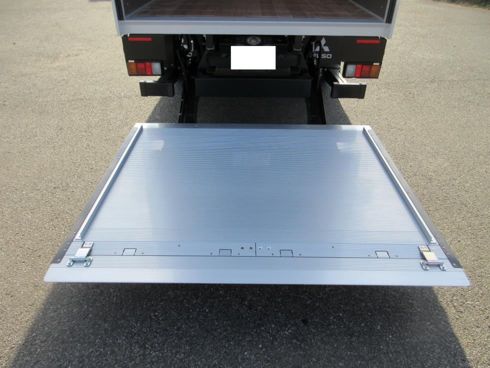 三菱 バン 小型 令和7年11月 2RGーFEAV0 26枚目