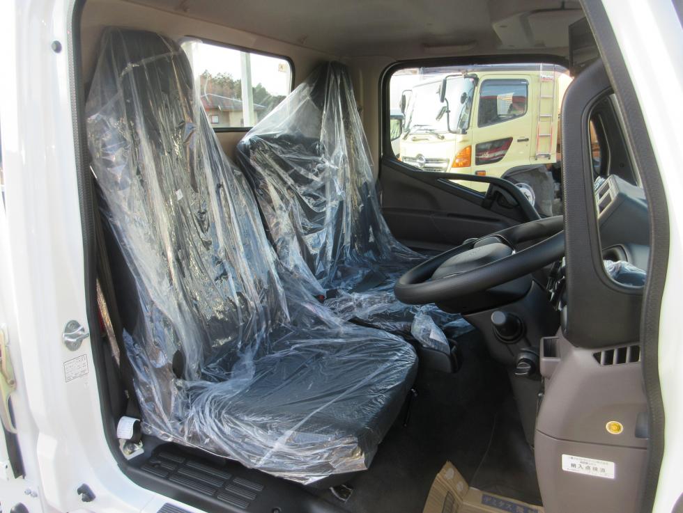 三菱 平ボデー・Wキャブ・シャーシ 小型 令和7年11月 2RGーFBAV0 7枚目