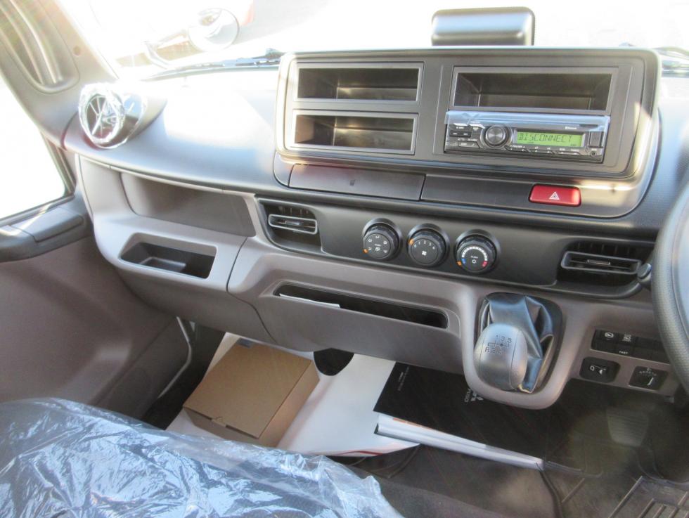 三菱 平ボデー・Wキャブ・シャーシ 小型 令和7年11月 2RGーFBAV0 12枚目