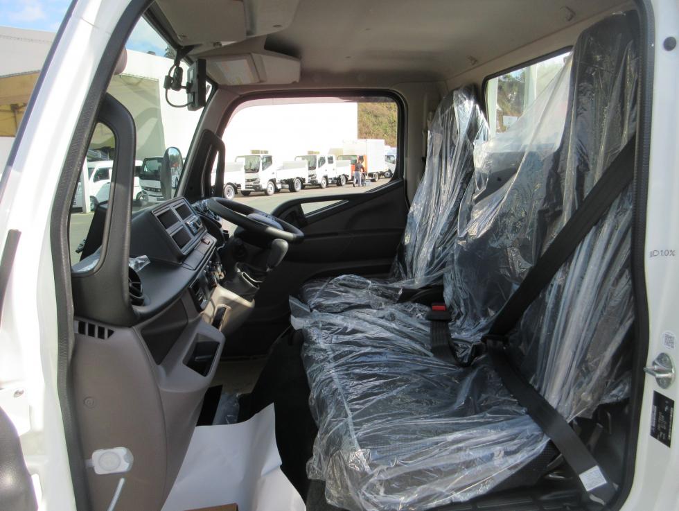 三菱 平ボデー・Wキャブ・シャーシ 小型 令和7年11月 2RGーFBAV0 20枚目