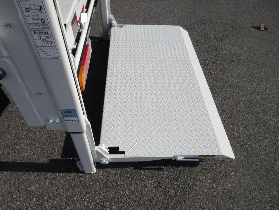 三菱 平ボデー・Wキャブ・シャーシ 小型 令和7年11月 2RGーFBAV0 27枚目