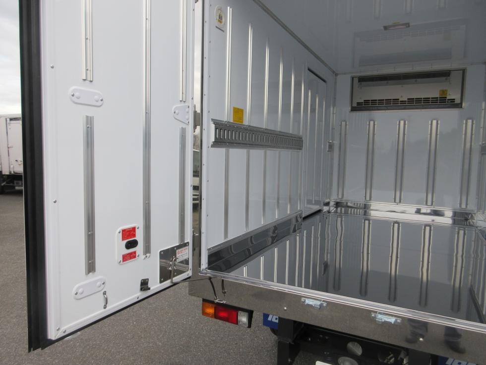 三菱 冷凍・保冷 小型 令和7年11月 2RGーFBAV0 32枚目