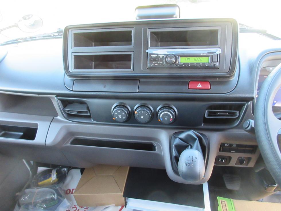 三菱 バン 小型 令和7年11月 2RGーFEAV0 13枚目