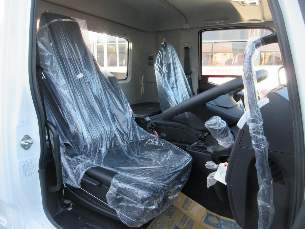 三菱 平ボデー・Wキャブ・シャーシ 中型  2KGーFK65F 7枚目