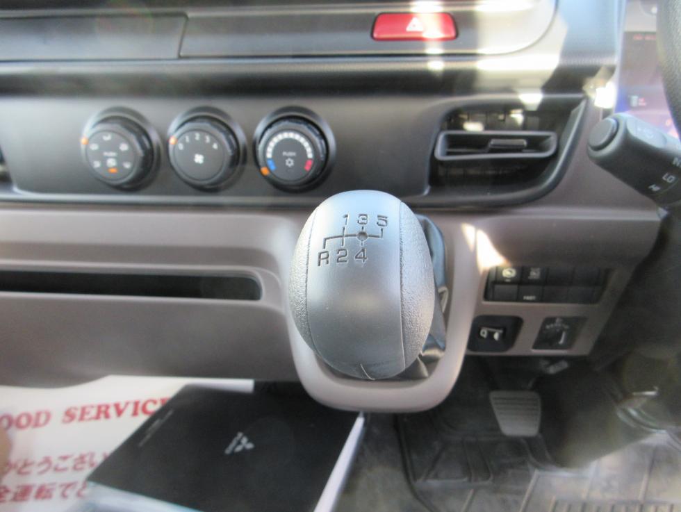 三菱 平ボデー・Wキャブ・シャーシ 小型 令和7年11月 2RGーFBAV0 14枚目