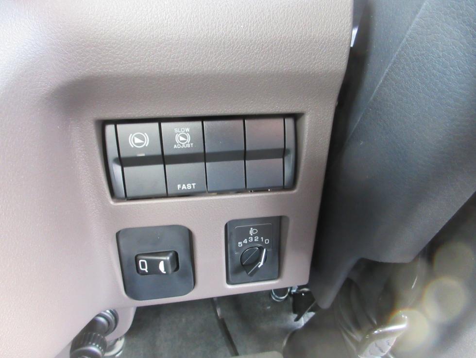 三菱 平ボデー・Wキャブ・シャーシ 小型 令和7年11月 2RGーFBAV0 15枚目