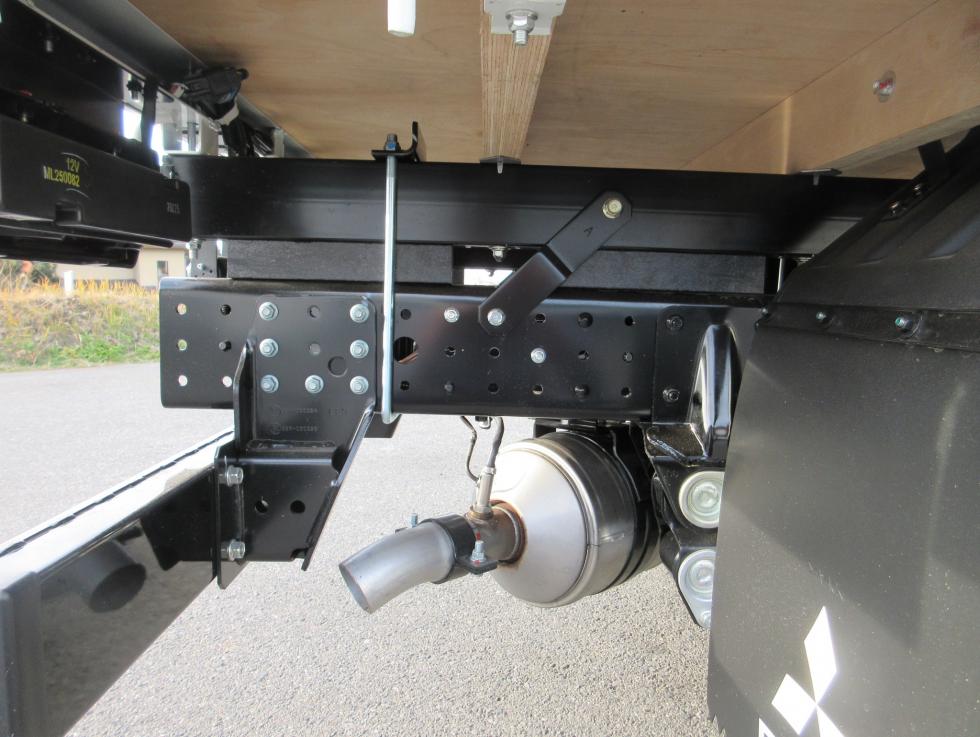 三菱 平ボデー・Wキャブ・シャーシ 小型 令和7年11月 2RGーFBAV0 32枚目