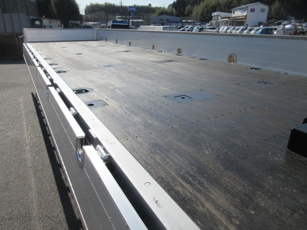 三菱 クレーン付 大型  2PGーFU84VZ 21枚目