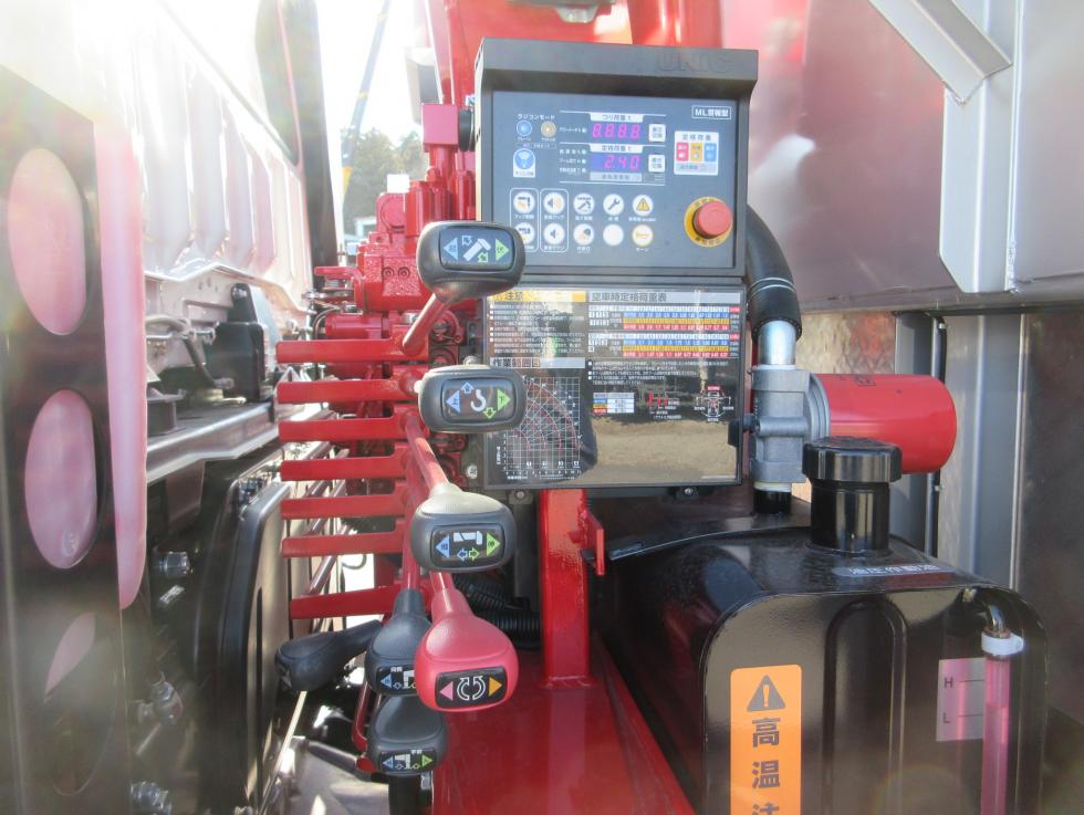 三菱 クレーン付 大型  2PGーFU84VZ 27枚目