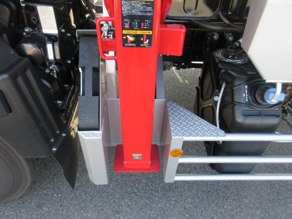 三菱 クレーン付 大型  2PGーFU84VZ 33枚目