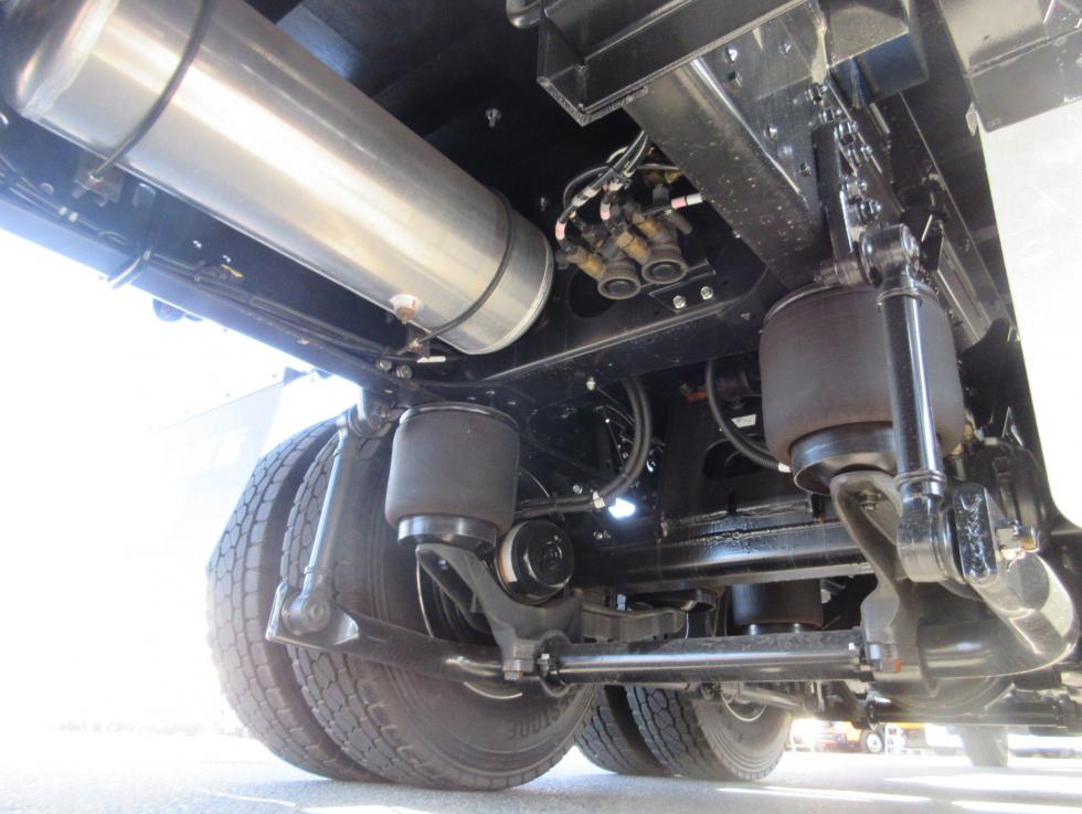 三菱 クレーン付 大型  2PGーFU84VZ 40枚目