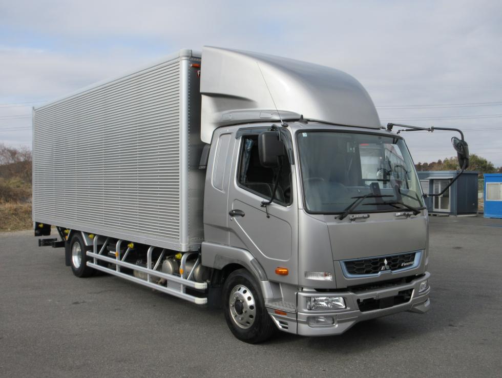 三菱 バン 中型 令和2年9月 2KGーFK65F 1枚目