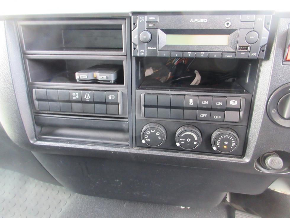 三菱 バン 中型 令和2年9月 2KGーFK65F 14枚目