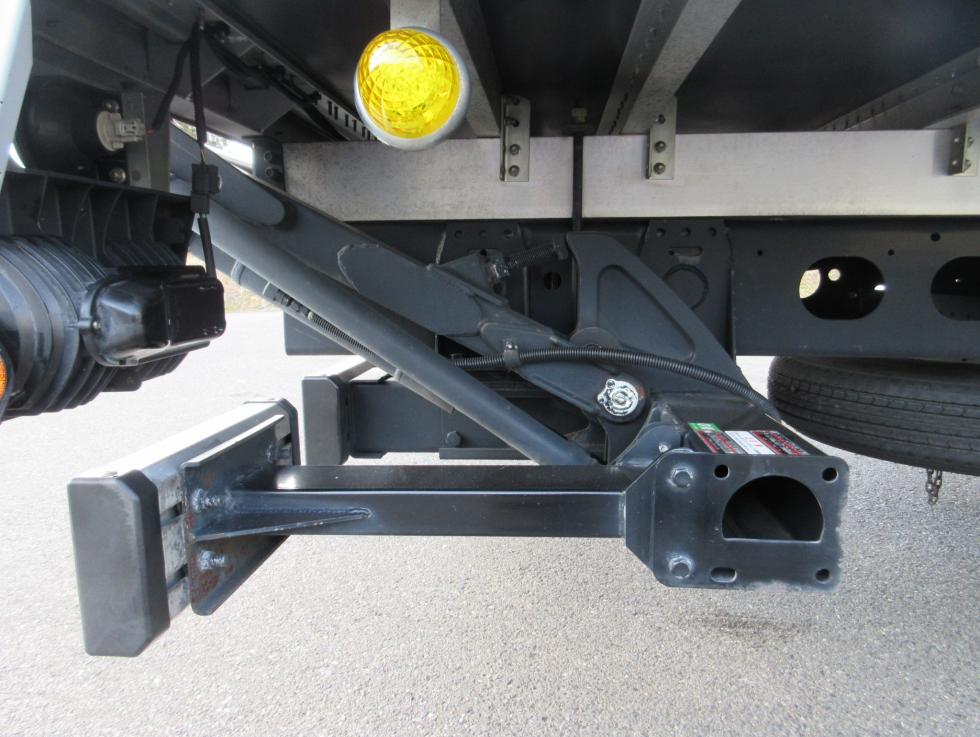 三菱 バン 中型 令和2年9月 2KGーFK65F 30枚目