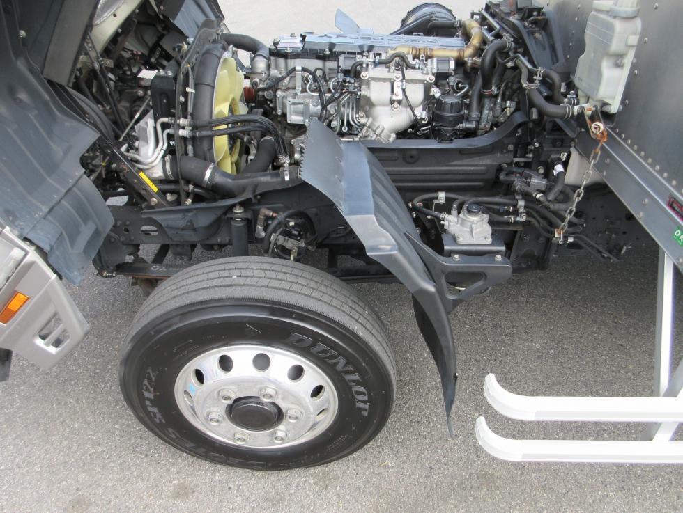 三菱 バン 中型 令和2年9月 2KGーFK65F 45枚目