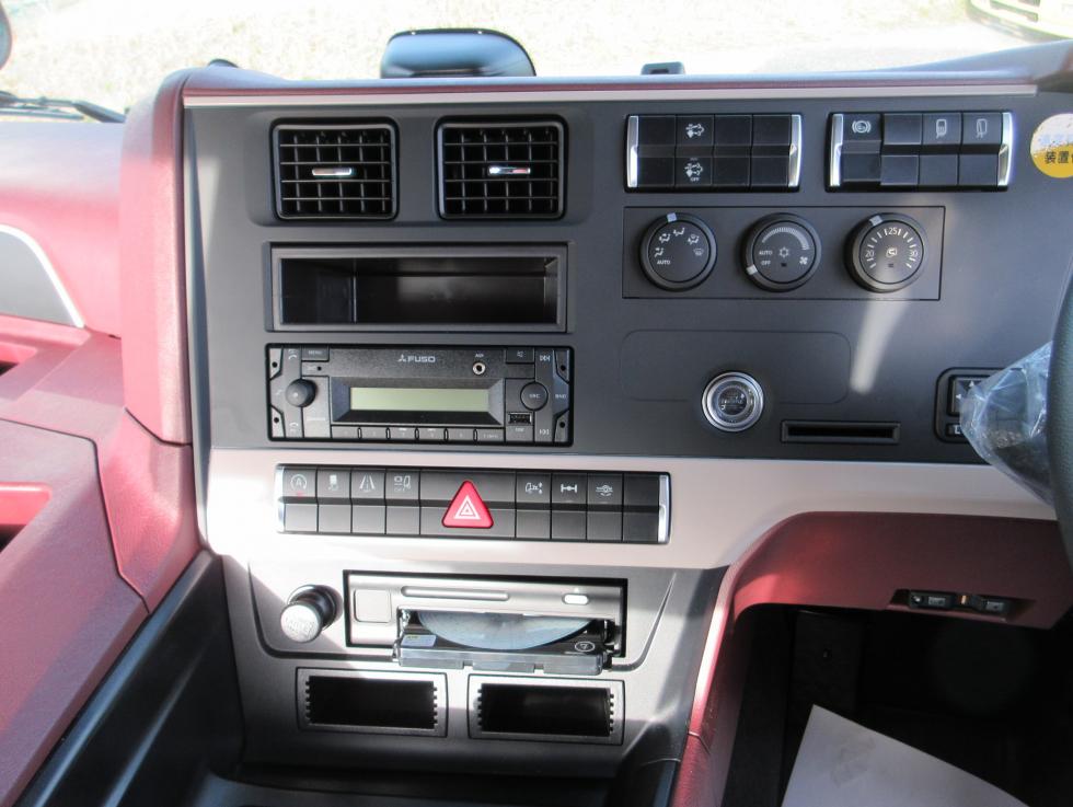 三菱 トラクター 大型   13枚目