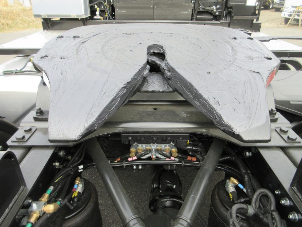 三菱 トラクター 大型  2RGーFP84VDR 25枚目