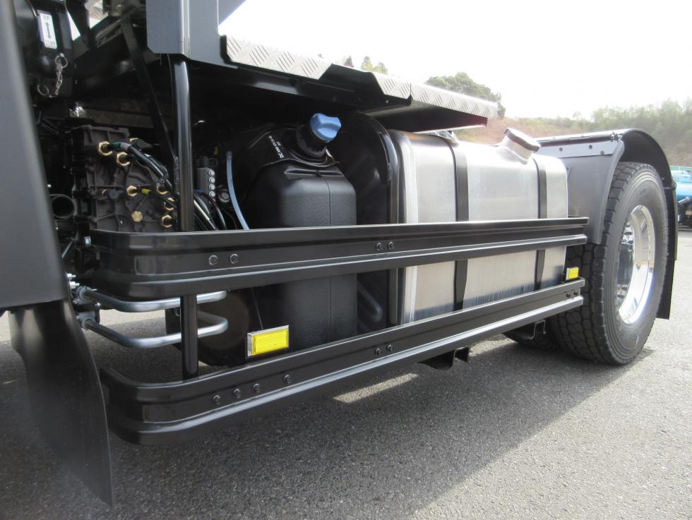 三菱 トラクター 大型  2RGーFP84VDR 38枚目