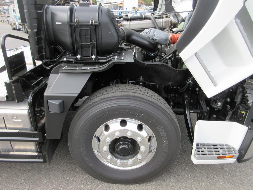 三菱 トラクター 大型  2RGーFP84VDR 42枚目