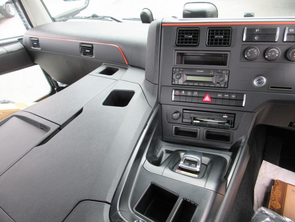 三菱 トラクター 大型  2RGーFP84VDR 12枚目