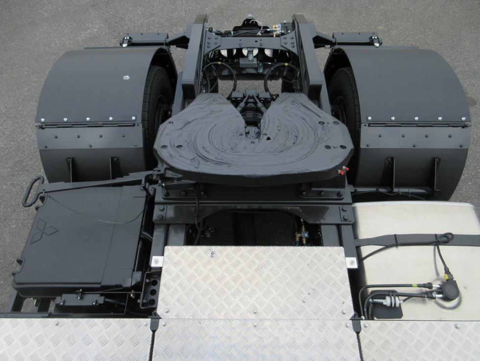 三菱 トラクター 大型  2RGーFP84VDR 32枚目