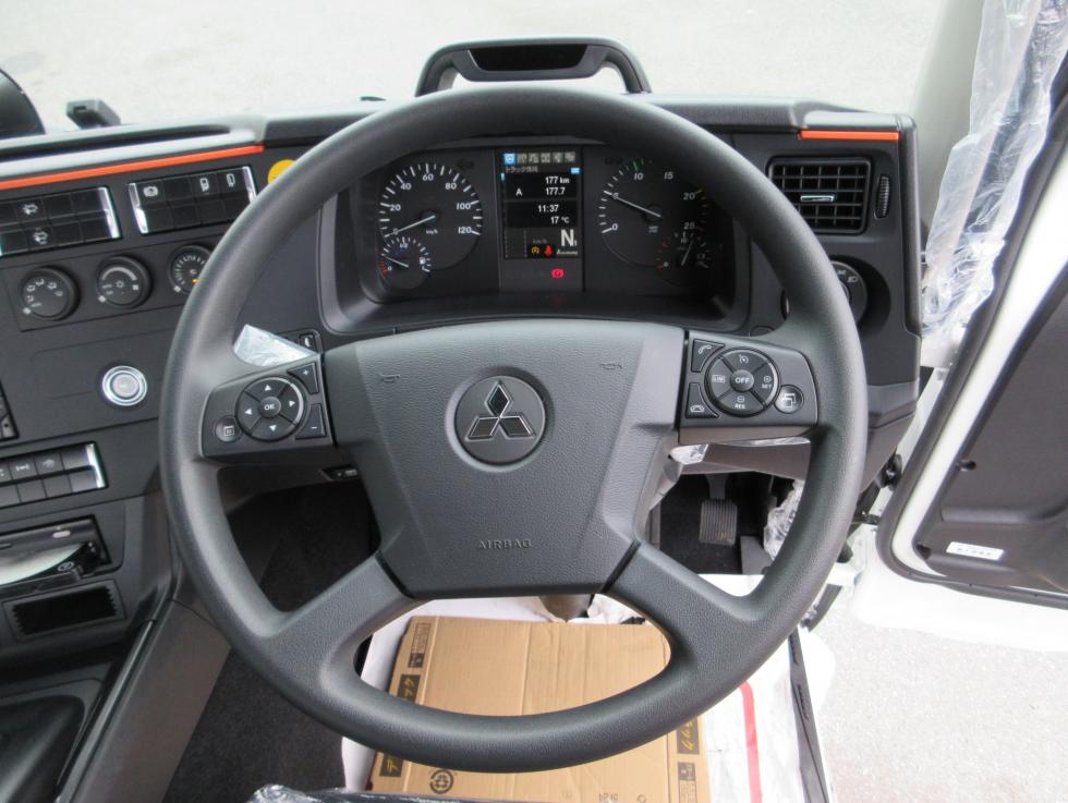 三菱 トラクター 大型   9枚目