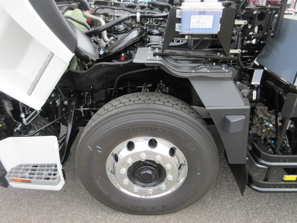 三菱 トラクター 大型  2RGーFP84VDR 40枚目