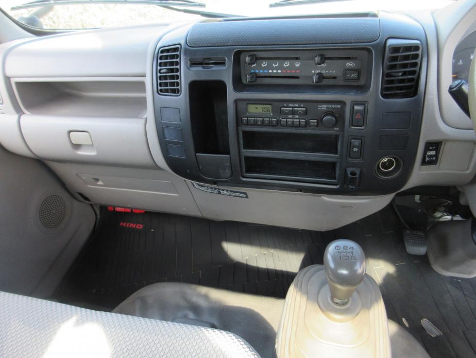 日野 その他 小型 平成17年9月 PBーXZU301M 12枚目